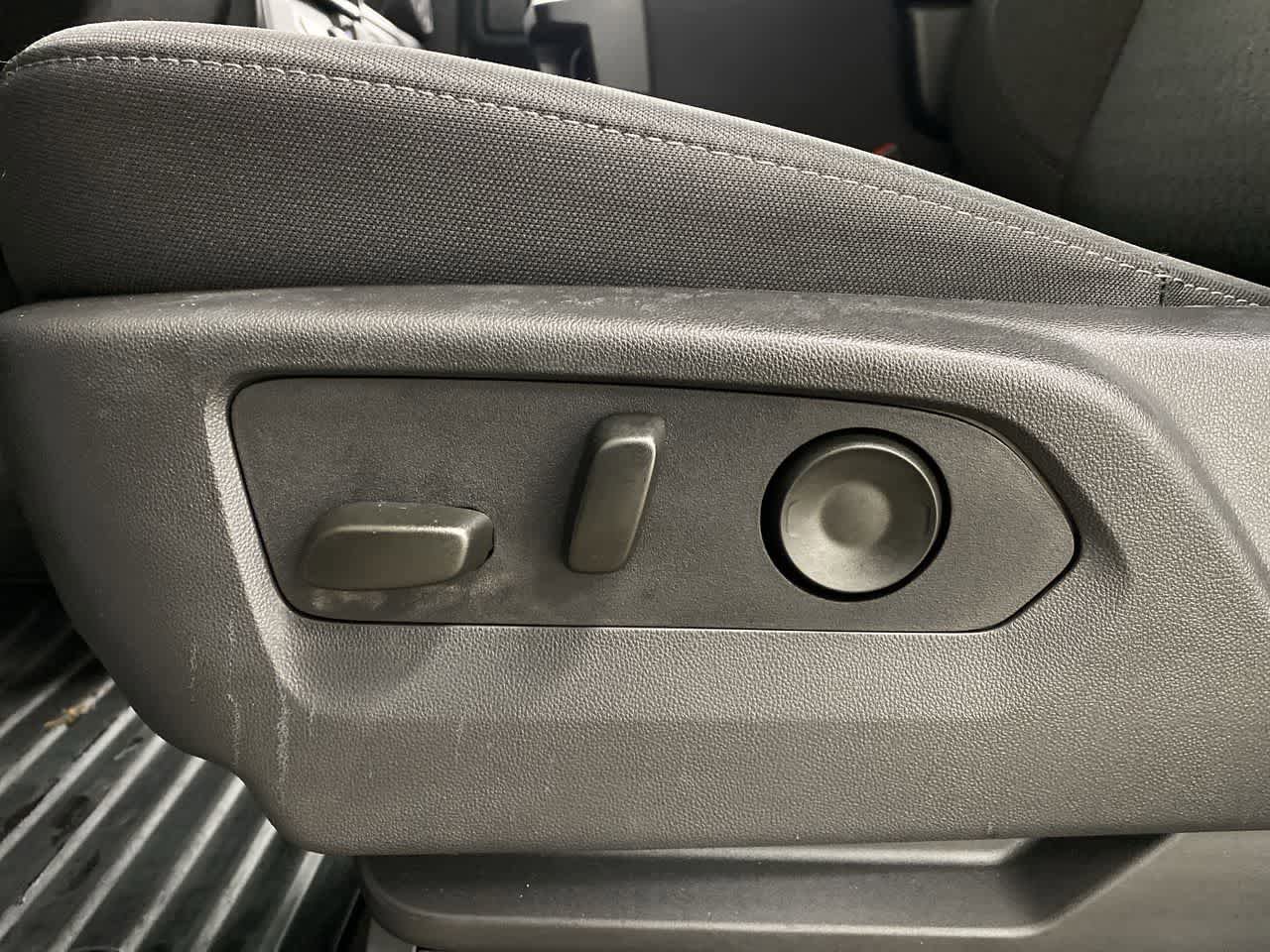 Used 2025 Chevrolet Silverado 1500 Custom Trail Boss image 14