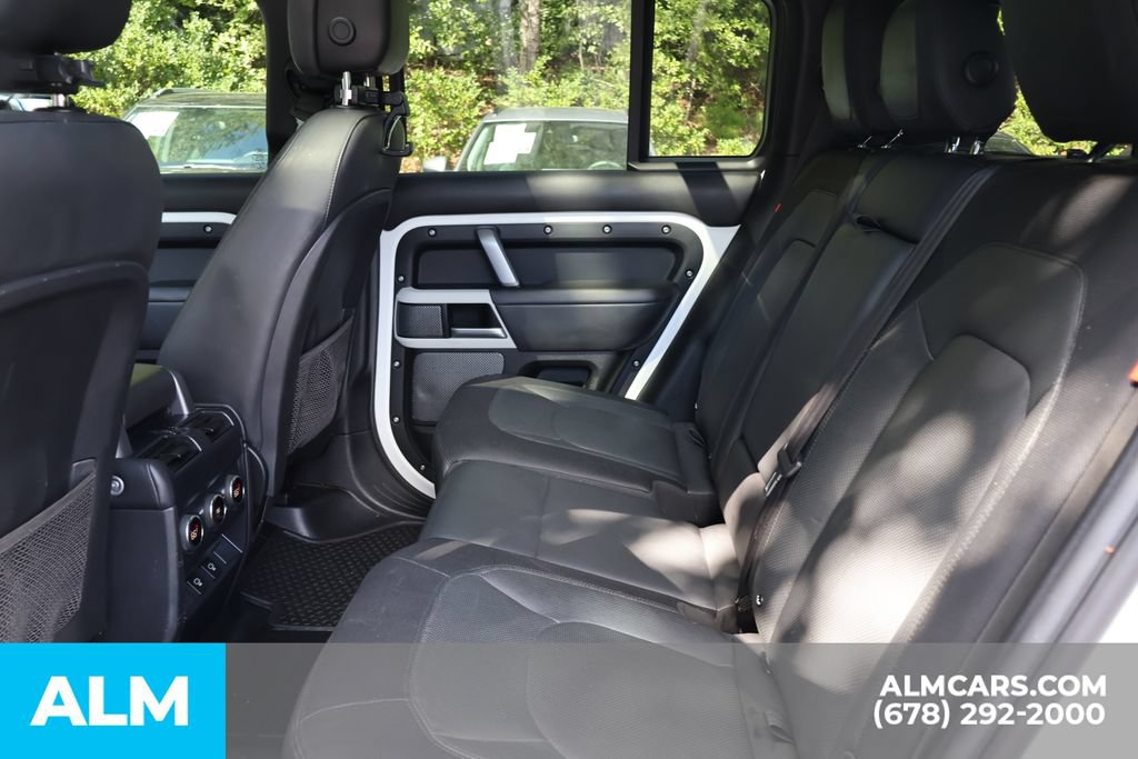 Used 2023 Land Rover Defender 110 X-Dynamic SE AWD/4WD image 18
