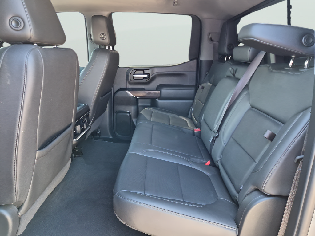Used 2021 GMC Sierra 1500 SLT RWD image 32