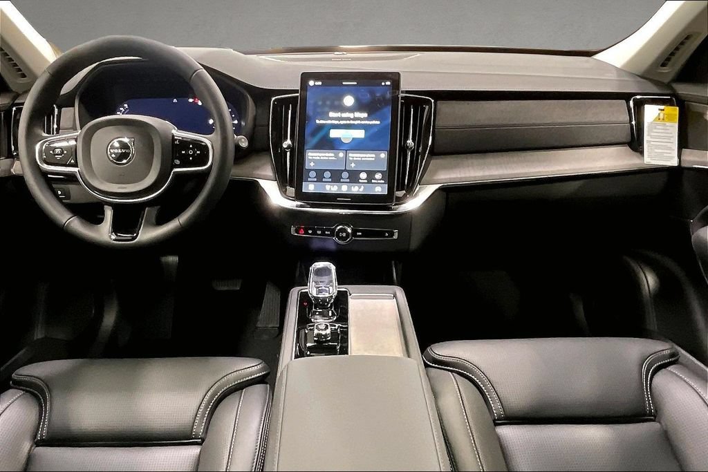 New 2026 Volvo XC90 T8 Ultra w/ Protection Package Premier AWD/4WD image 5