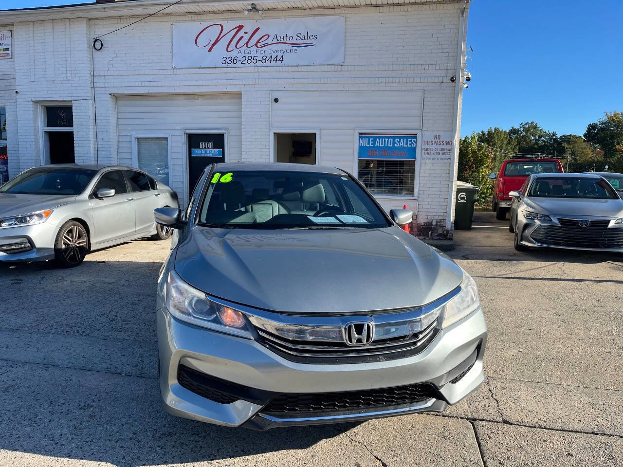 Used 2016 Honda Accord LX image 1