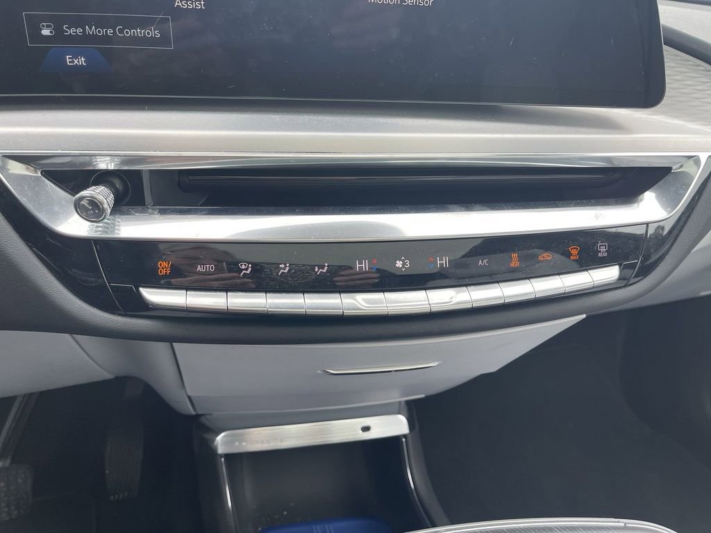 Certified 2024 Cadillac Lyriq Sport image 17