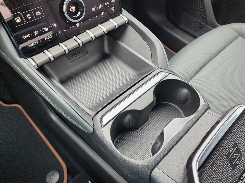 New 2026 GMC Terrain AT4 w/ Convenience Package III image 32