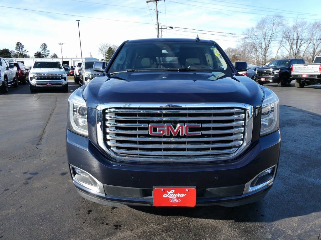 Used 2020 GMC Yukon XL SLT w/ Premium Edition image 9
