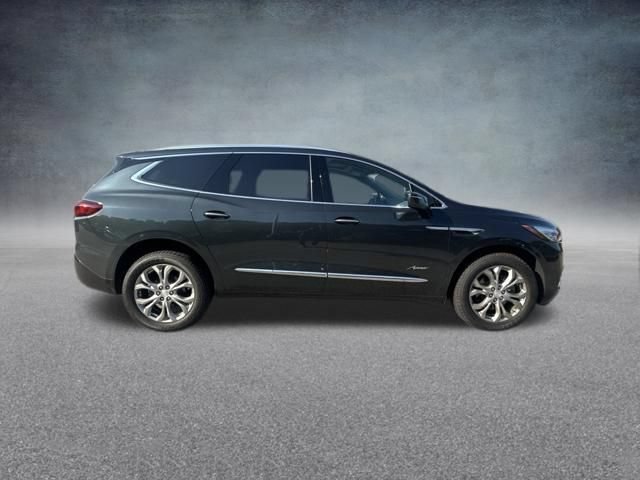 Used 2018 Buick Enclave Avenir w/ Avenir Technology Package AWD/4WD image 6