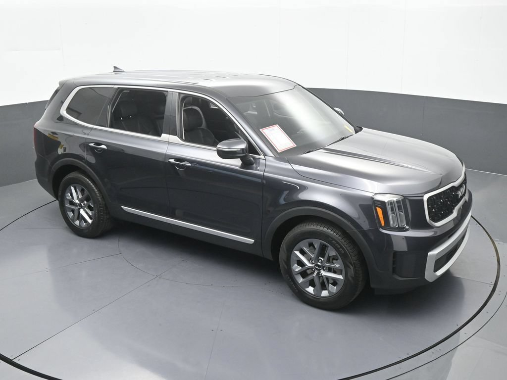 Used 2025 Kia Telluride LX FWD image 52