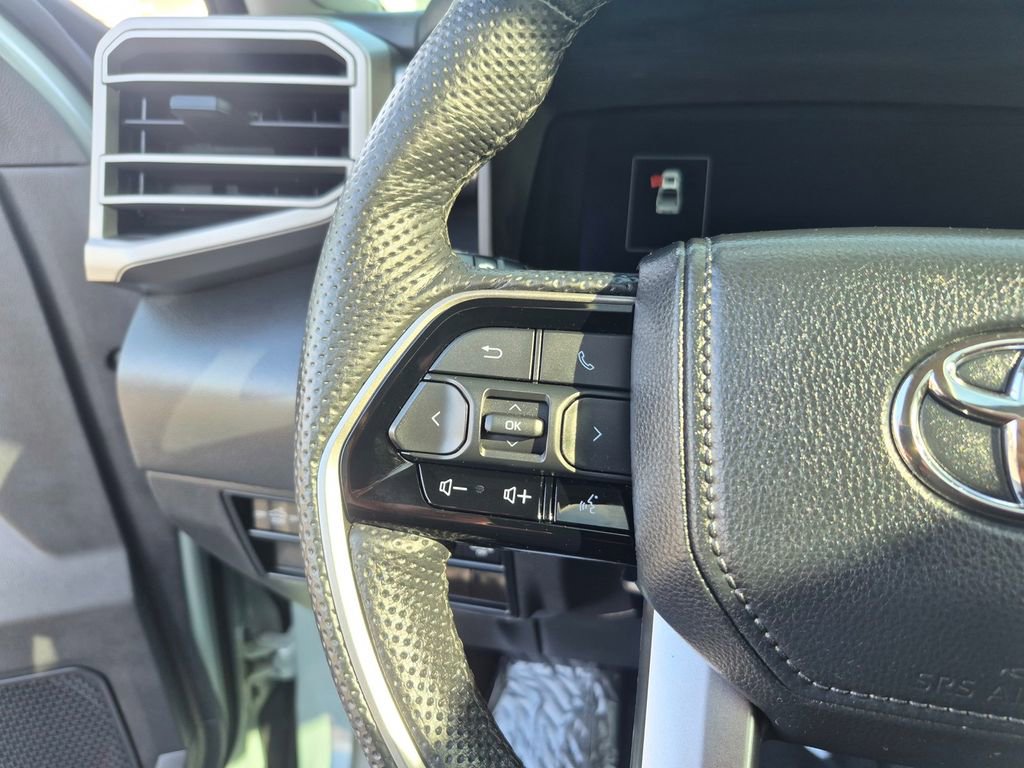 Used 2024 Toyota Tundra Limited image 17