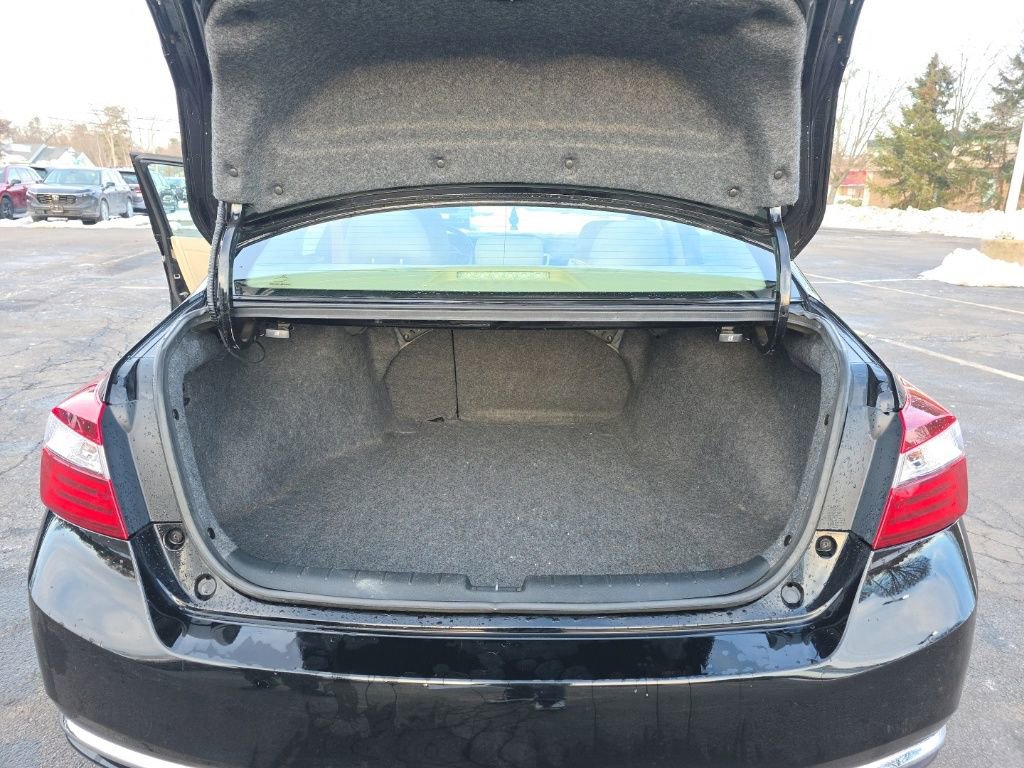 Used 2017 Honda Accord EX-L image 24
