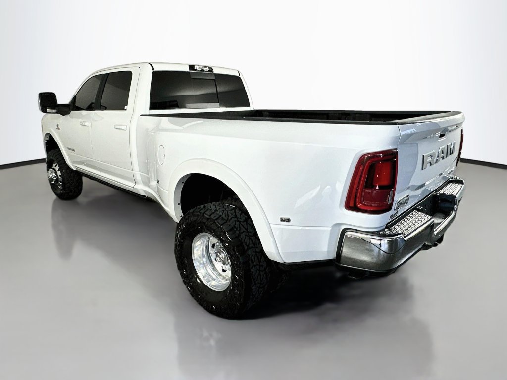 Used 2026 RAM 3500 Longhorn AWD/4WD image 5
