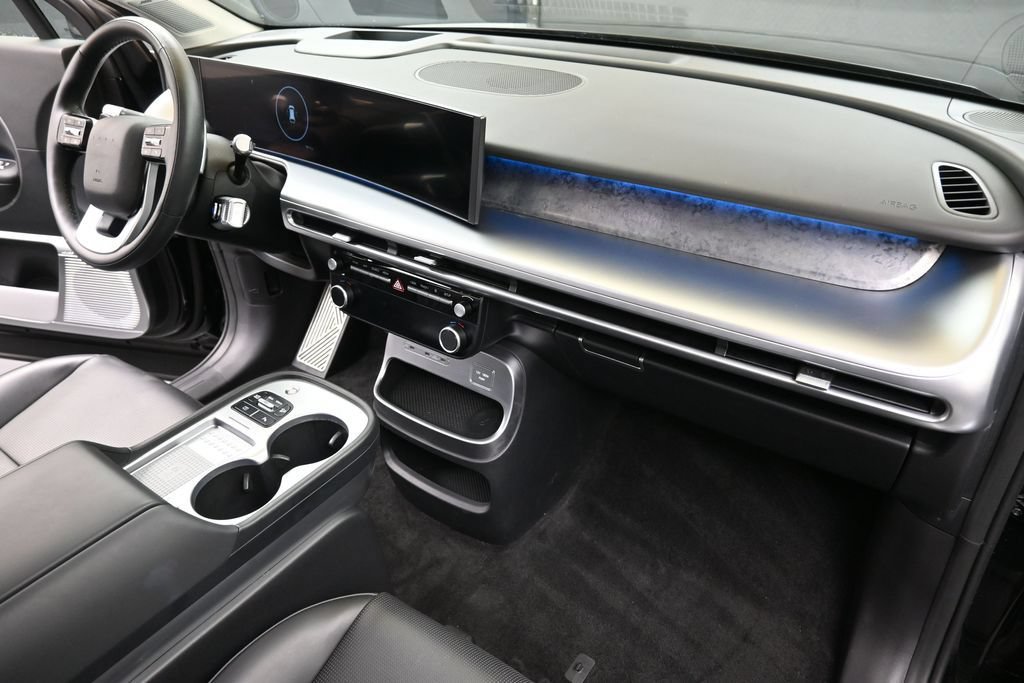 Certified 2026 Hyundai Ioniq 9 Calligraphy AWD/4WD image 13