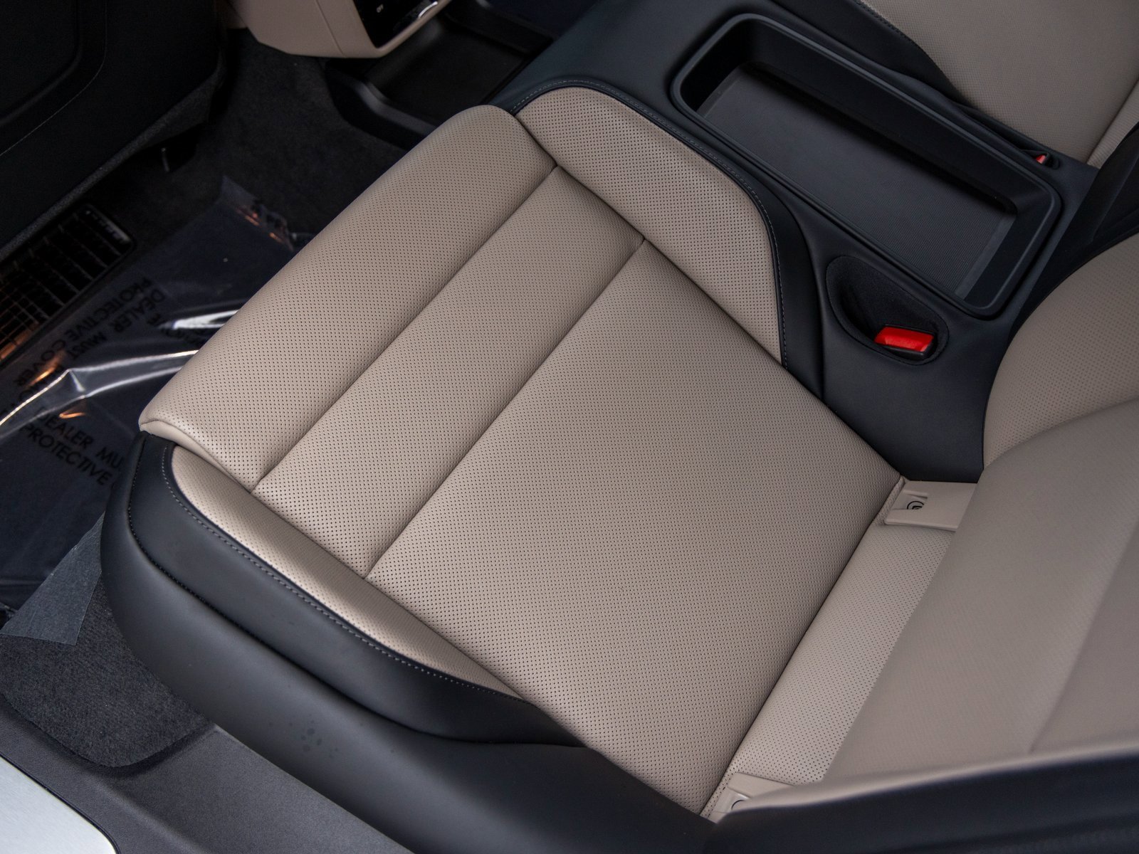 New 2025 Porsche Taycan 4S image 36