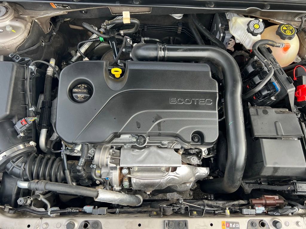 Used 2024 Chevrolet Malibu LS image 40