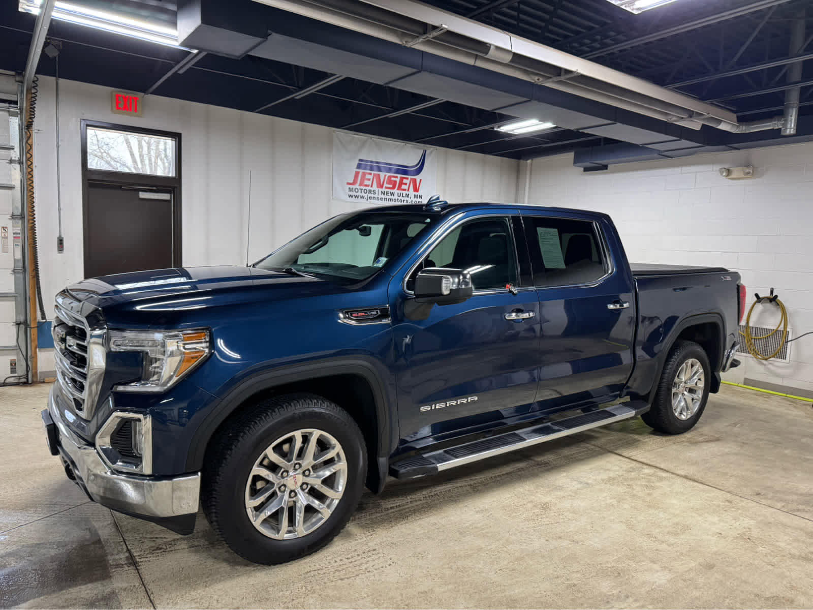 Used 2019 GMC Sierra 1500 SLT w/ SLT Premium Package image 1