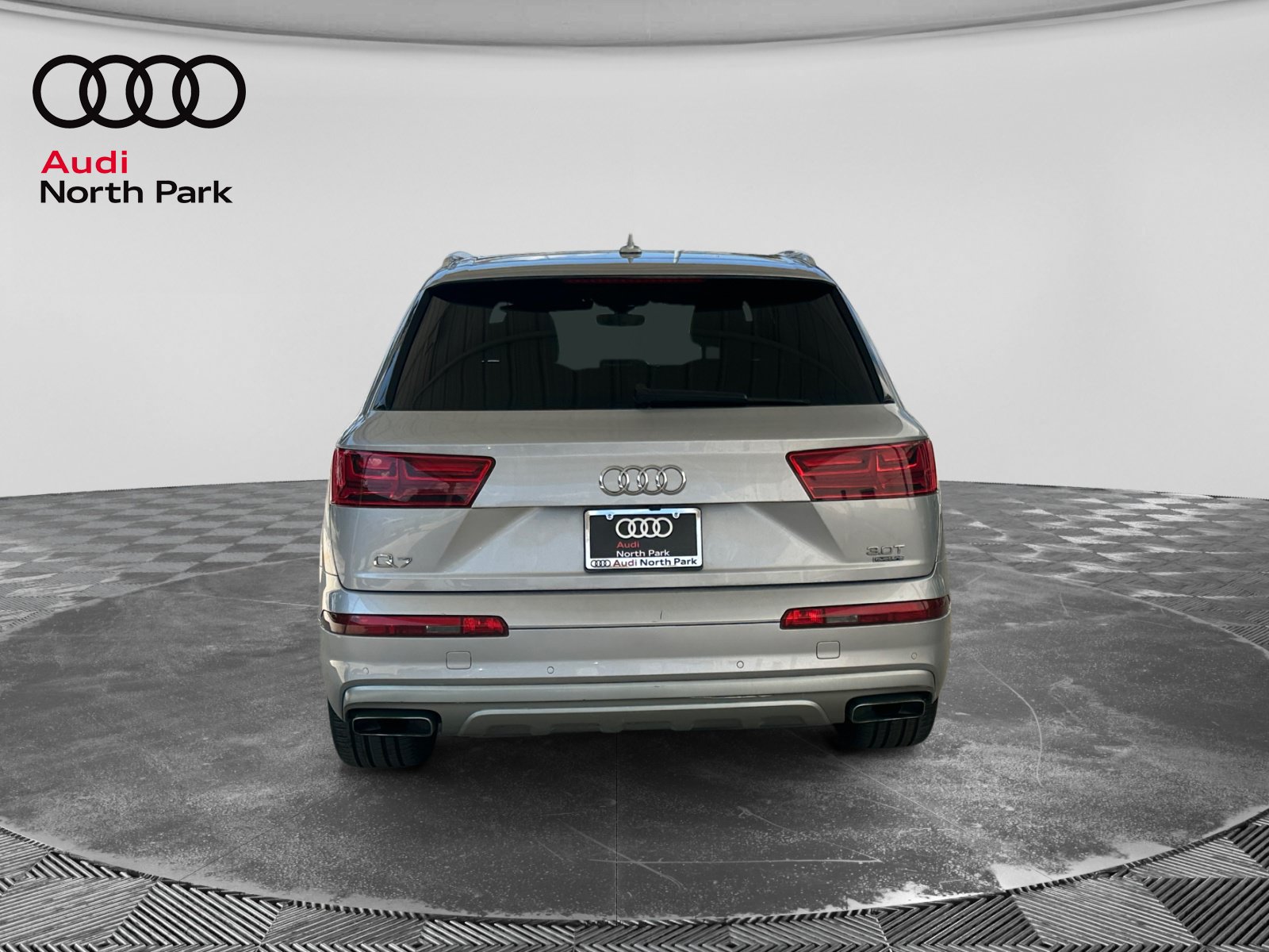 Used 2017 Audi Q7 3.0T Prestige w/ Prestige Package AWD/4WD image 4