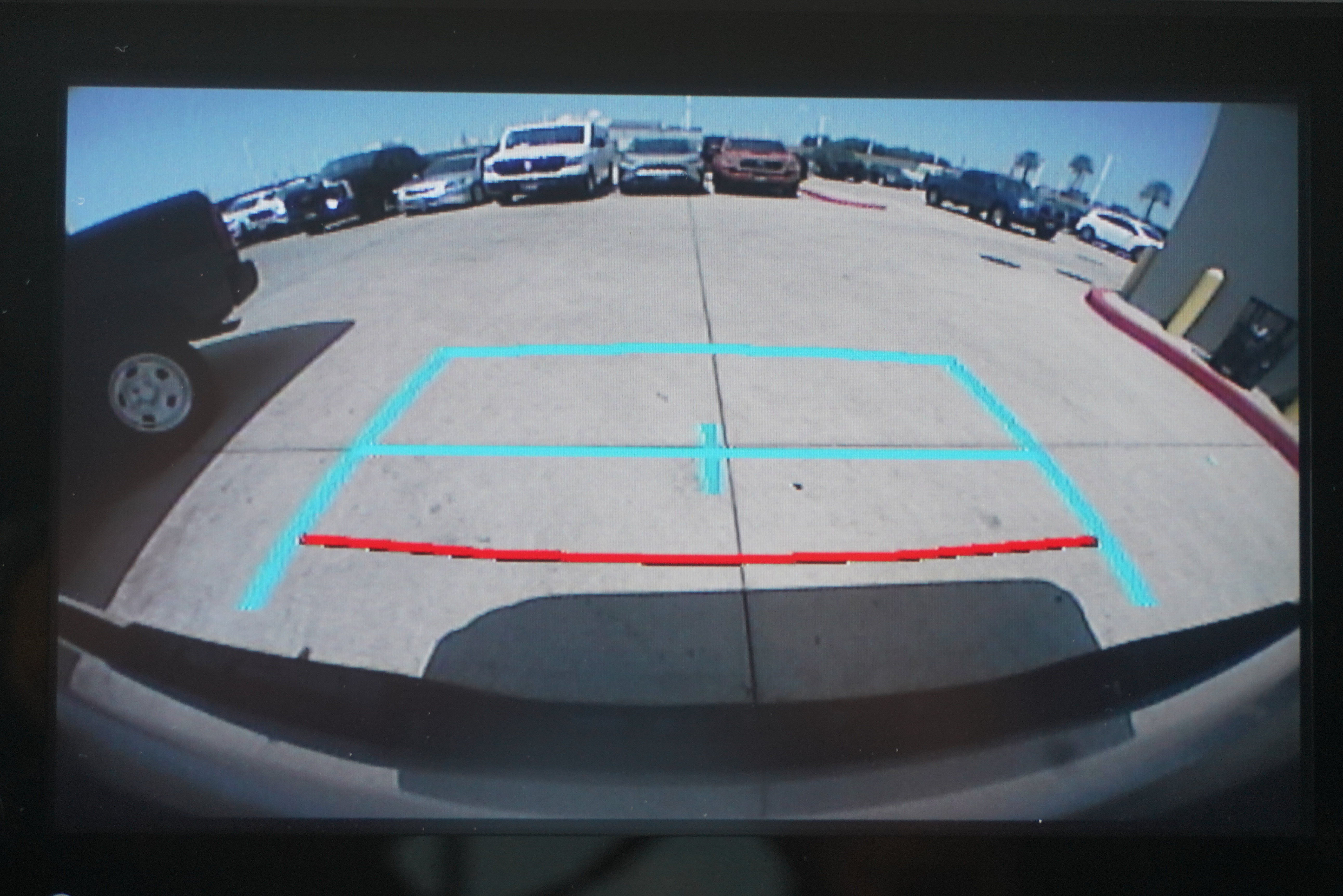 Used 2020 Toyota Tacoma SR5 RWD image 17