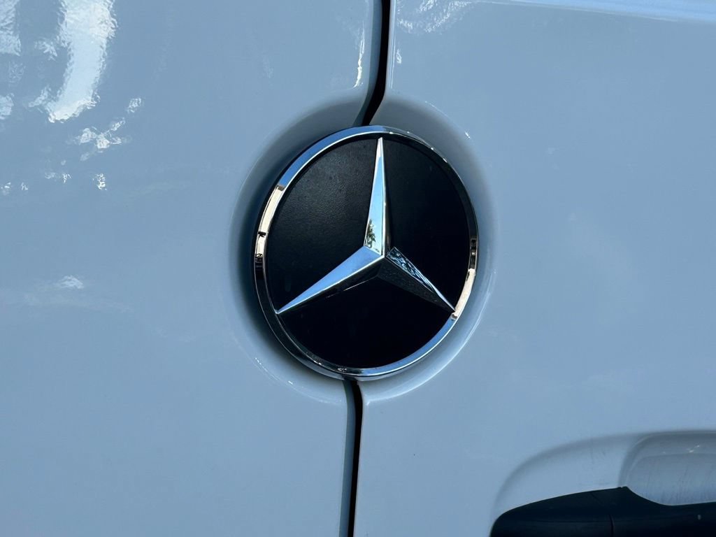 Used 2025 Mercedes-Benz Sprinter 2500 image 20