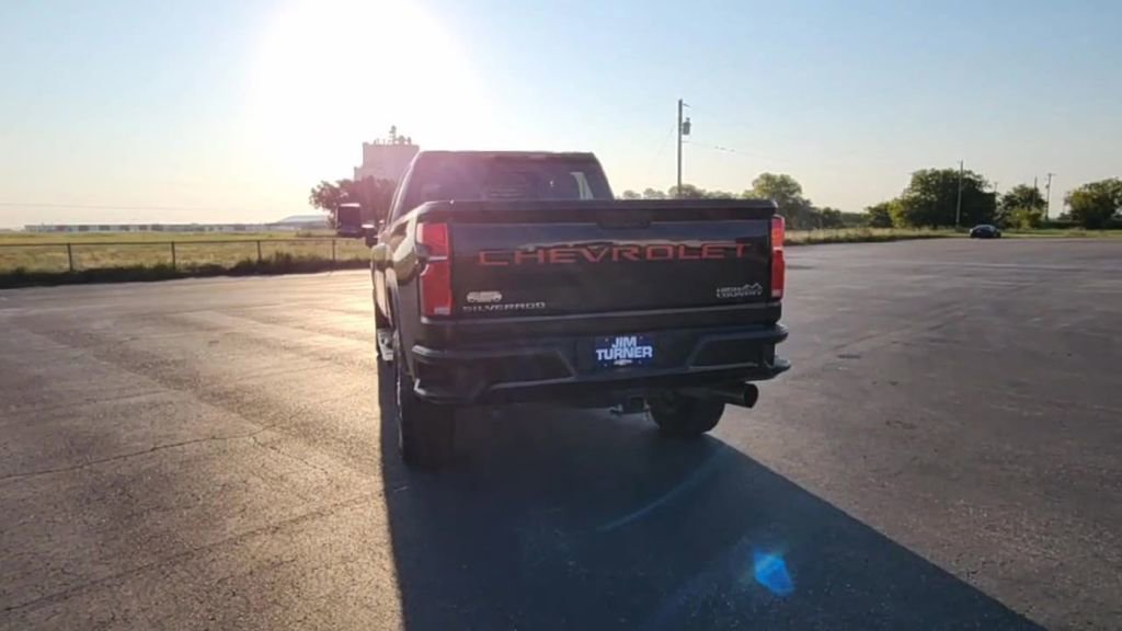 Certified 2024 Chevrolet Silverado 3500 High Country w/ High Country Premium Package image 7