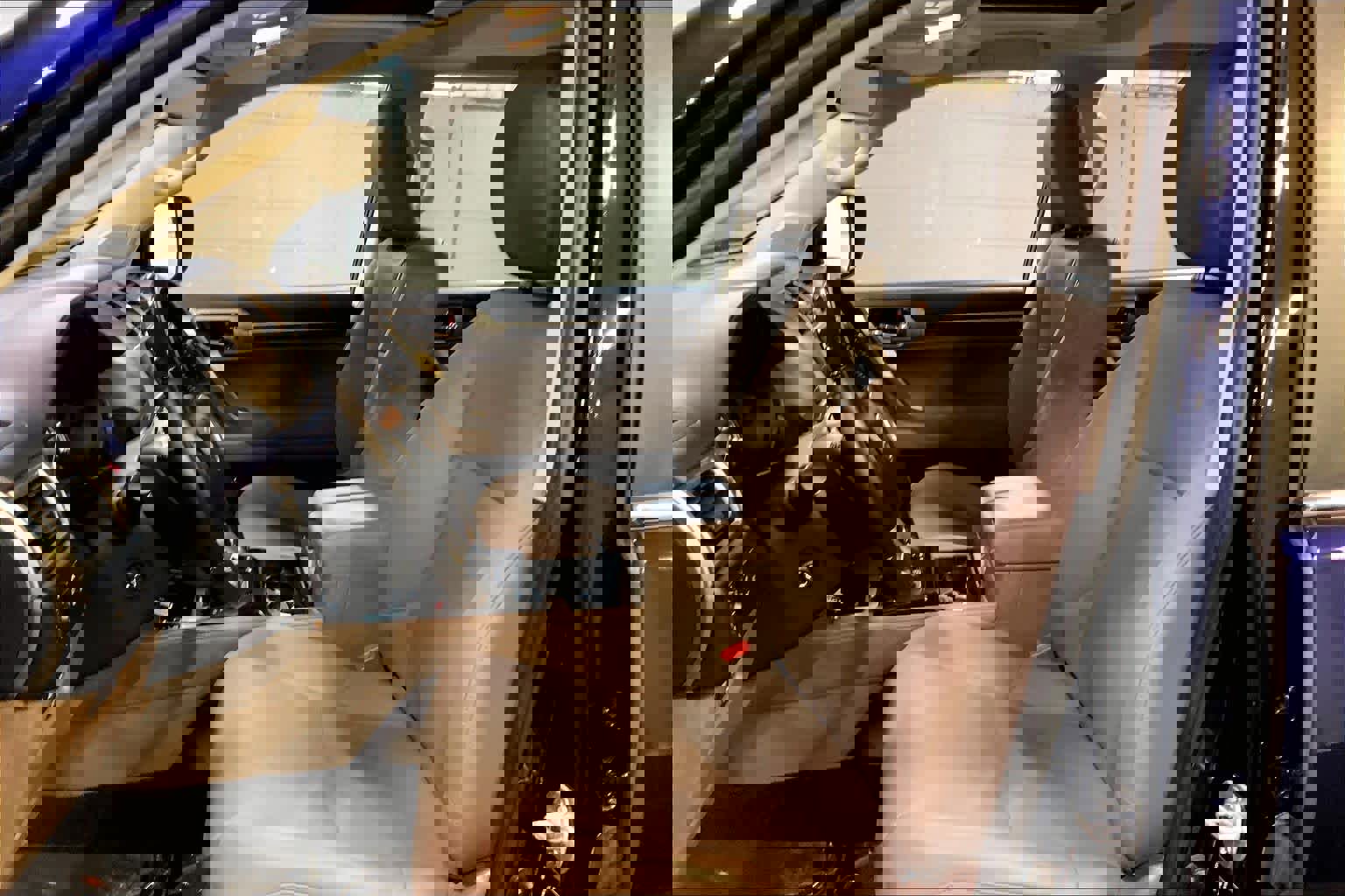 Used 2021 Lexus GX 460 Premium w/ Premium Package image 8