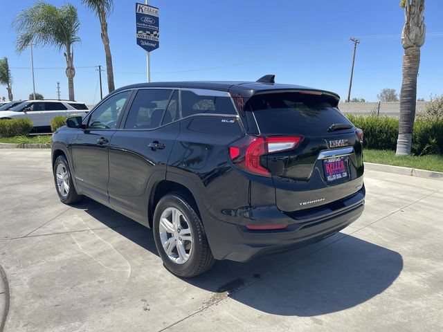 Used 2024 GMC Terrain SLE AWD/4WD image 6