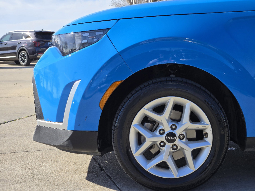 Used 2024 Kia Soul S image 14