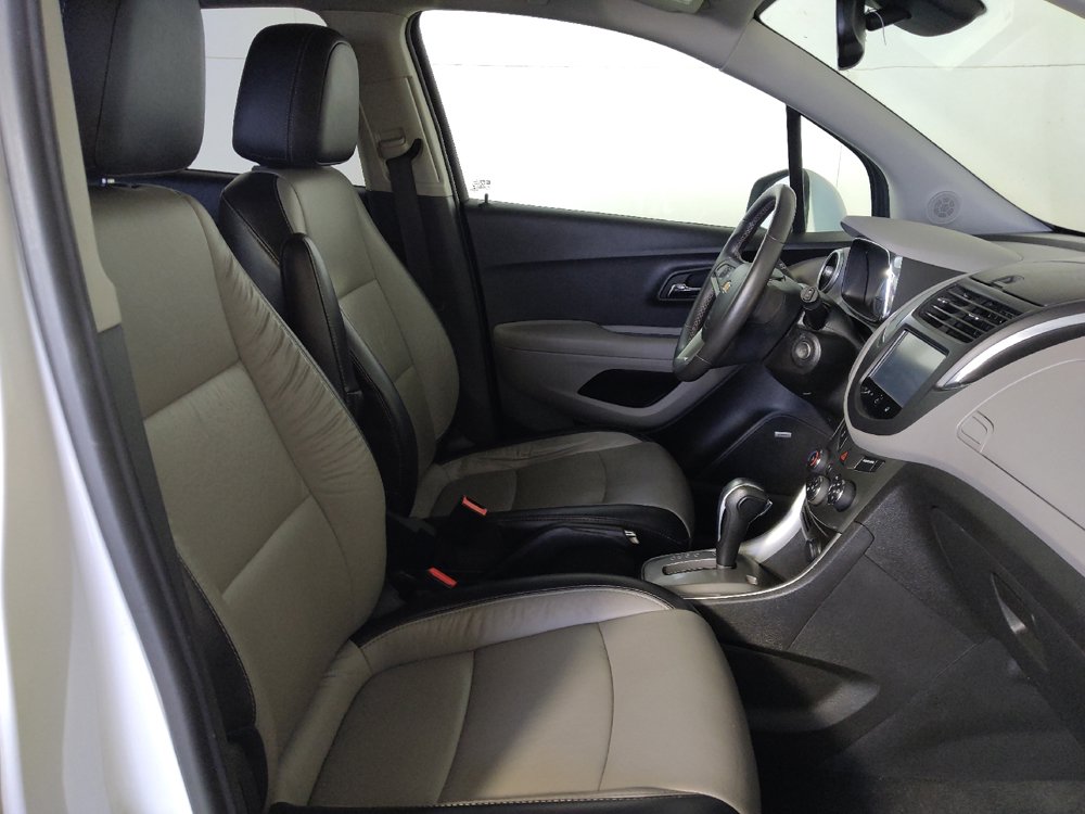 Used 2015 Chevrolet Trax LTZ FWD image 21
