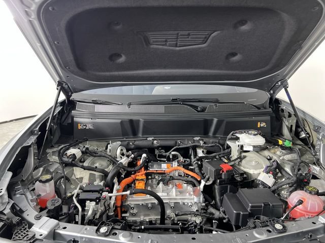 Certified 2026 Cadillac Vistiq Luxury w/ LPO, Floor Liner Package AWD/4WD image 30