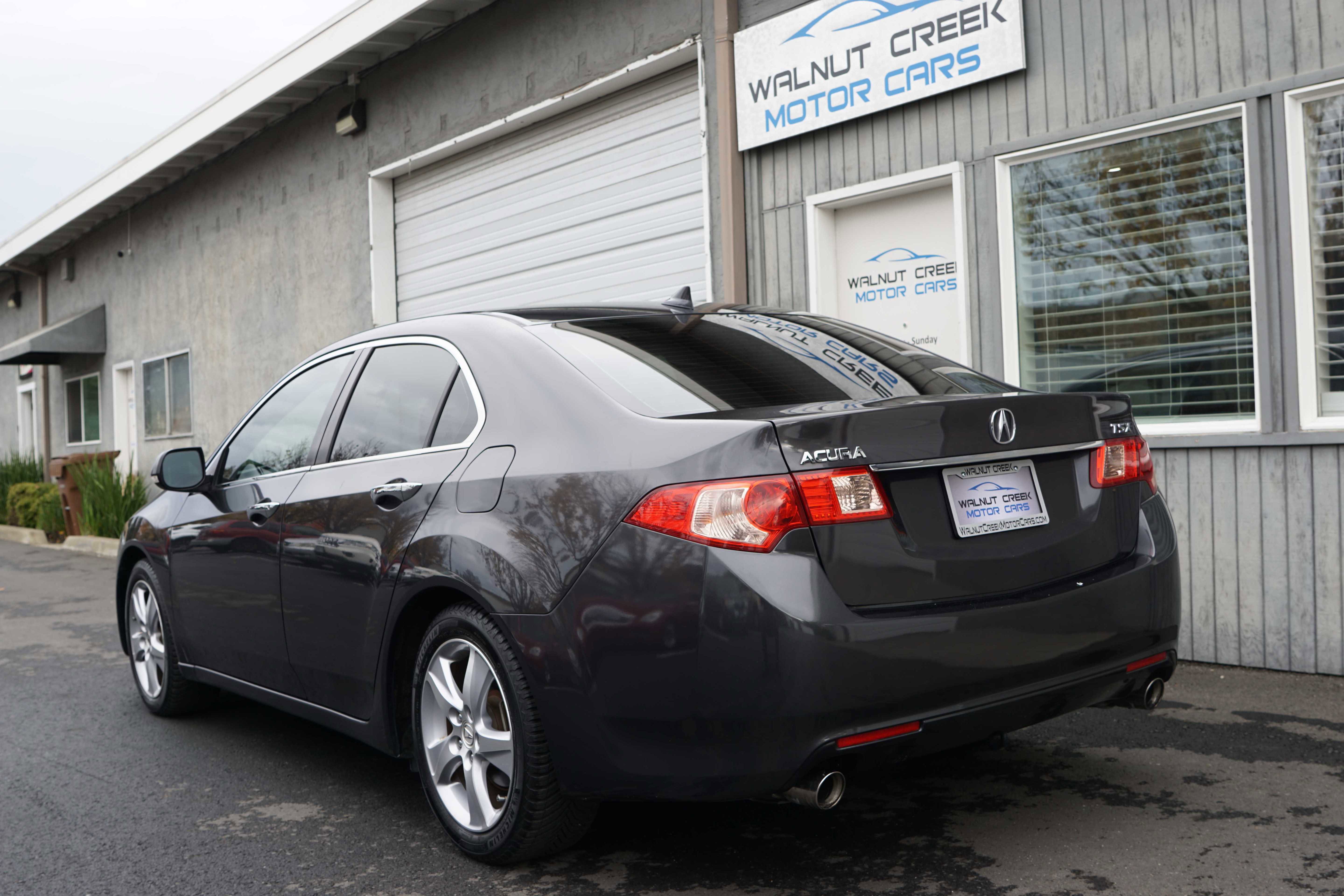 Used 2011 Acura TSX Sedan image 16