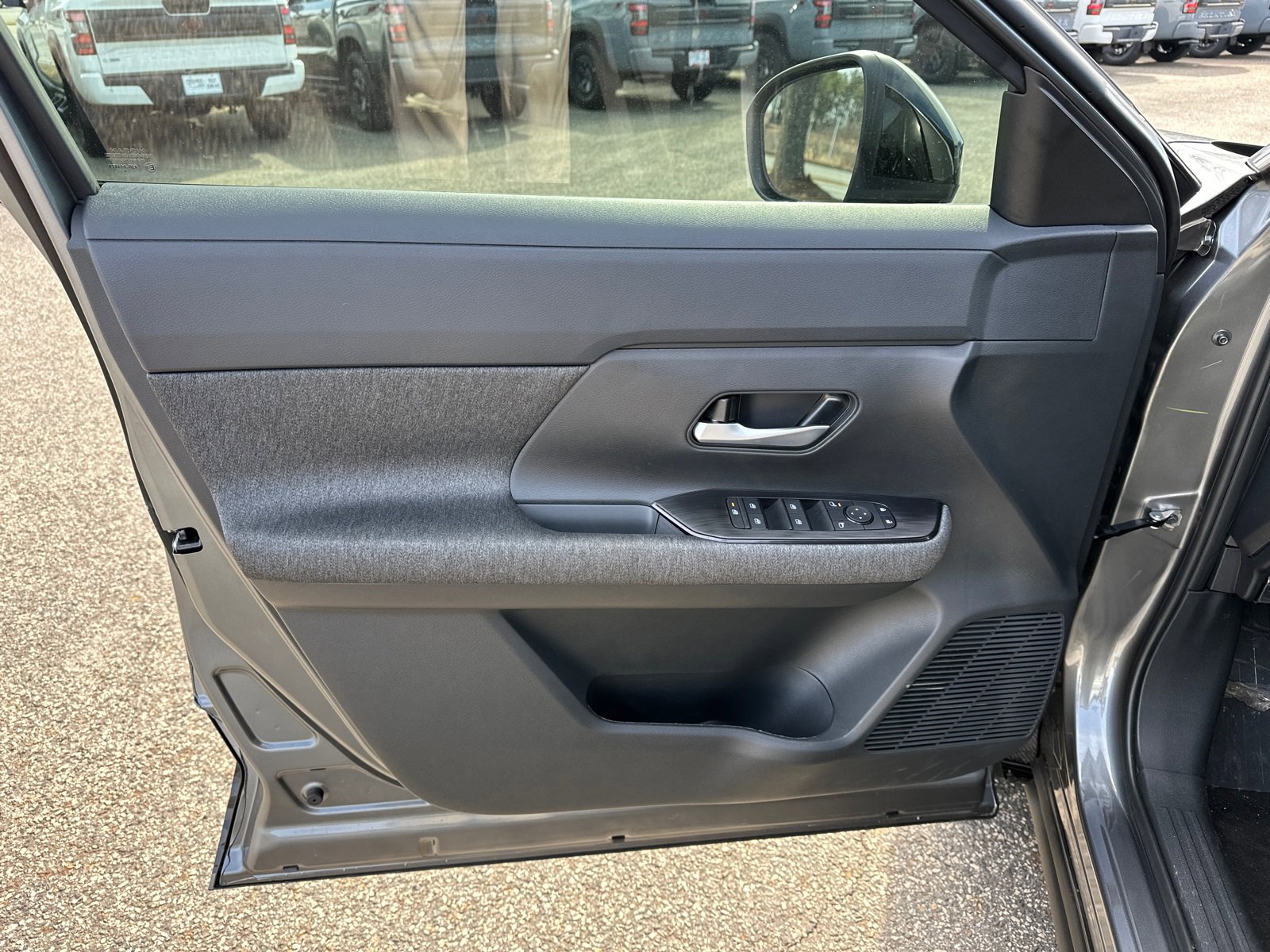 New 2026 Nissan Kicks SV w/ SV Premium Package image 10