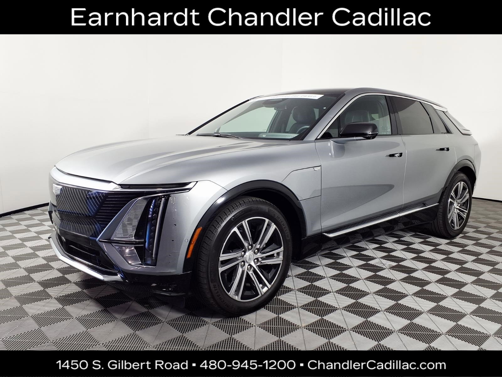 Certified 2024 Cadillac Lyriq Luxury AWD/4WD image 1