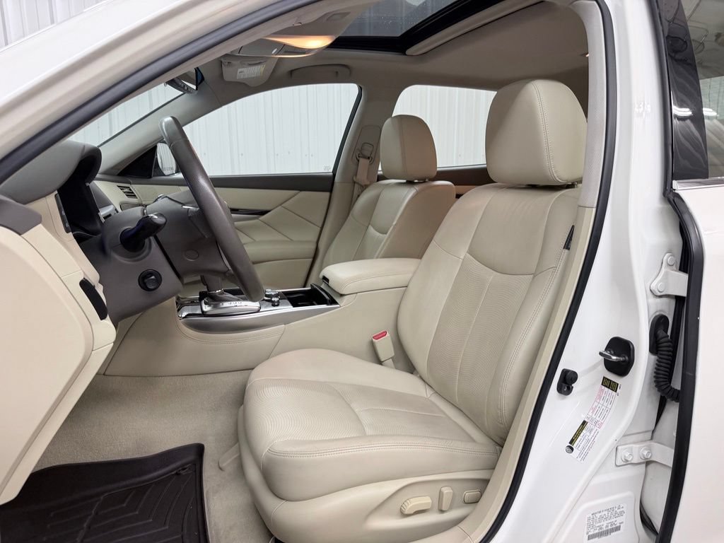 Used 2019 INFINITI Q70 L 3.7 RWD image 13