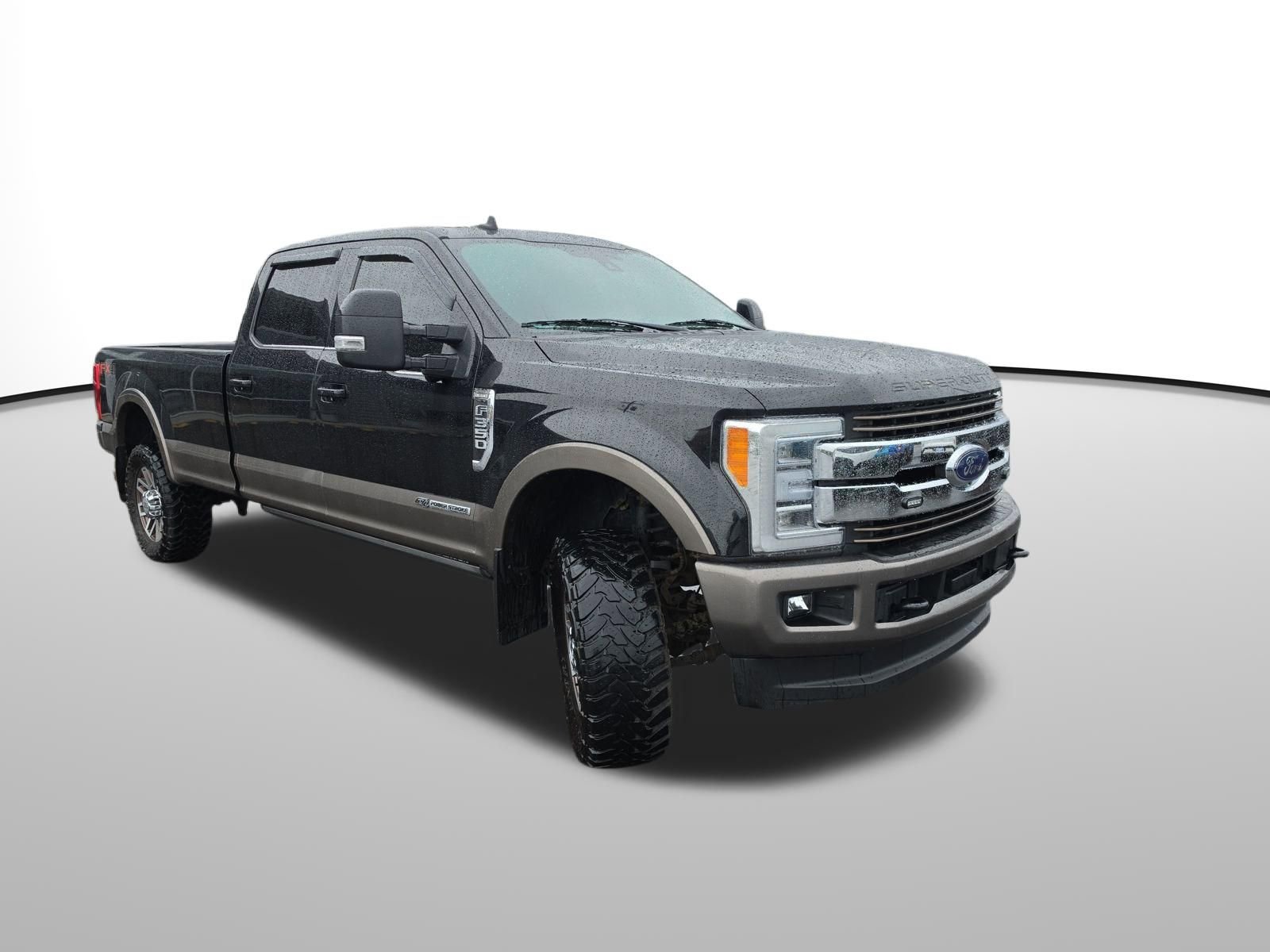 Used 2019 Ford F350 King Ranch w/ King Ranch Ultimate Package image 9