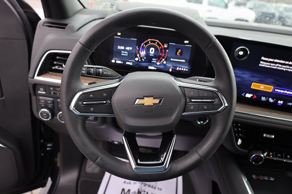 Used 2025 Chevrolet Tahoe High Country image 13