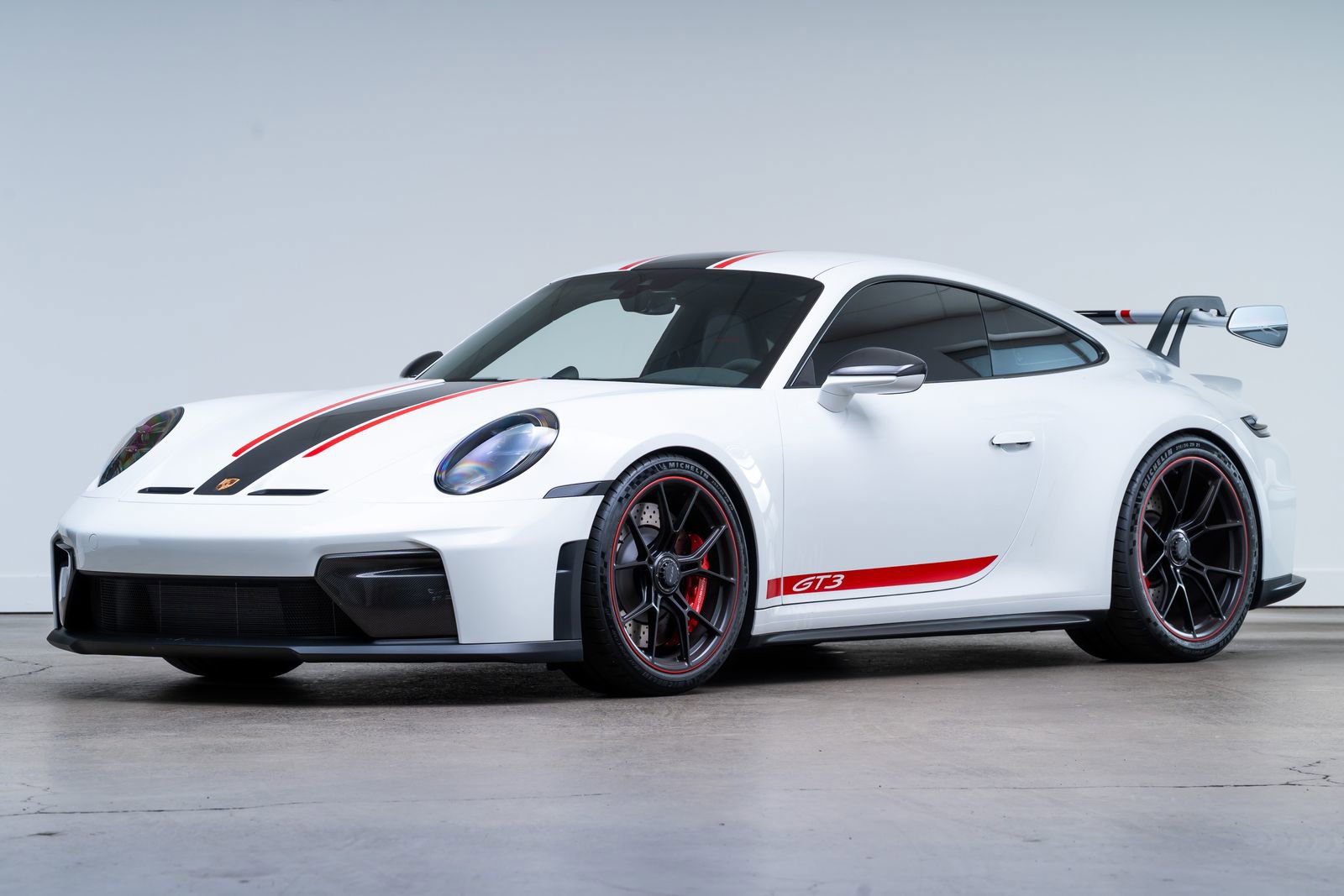Used 2026 Porsche 911 GT3 RWD image 3