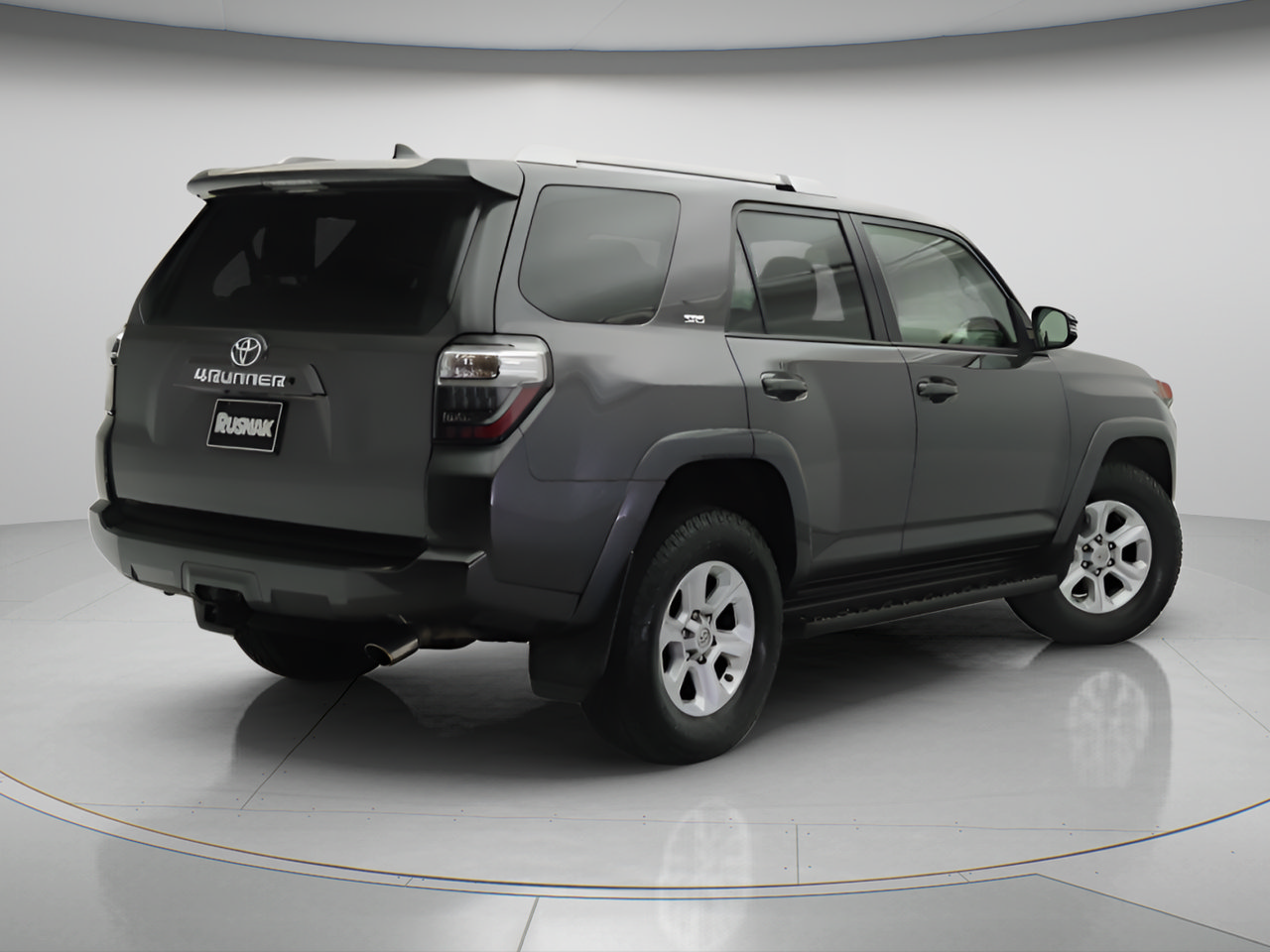 Used 2017 Toyota 4Runner SR5 Premium RWD image 4