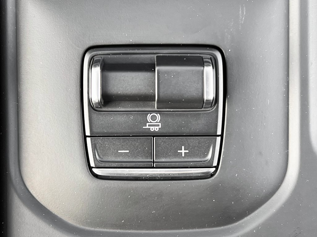 Used 2024 GMC Sierra 2500 Denali Ultimate w/ Max Trailering Package image 29