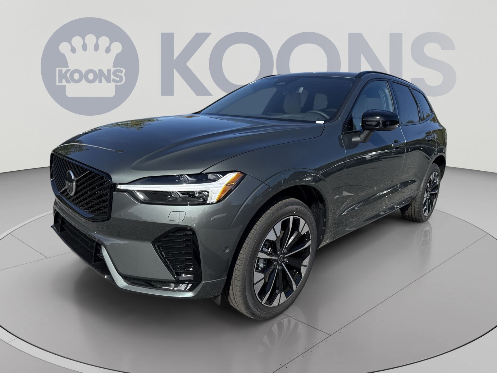 New 2027 Volvo XC60 B5 Plus AWD/4WD image 1