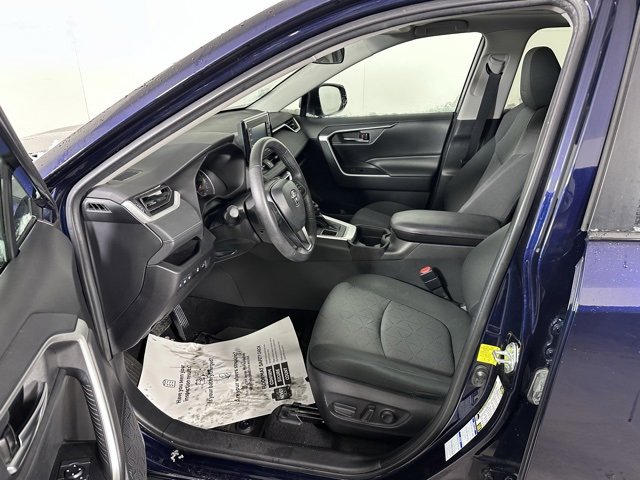 Used 2021 Toyota RAV4 XLE image 20