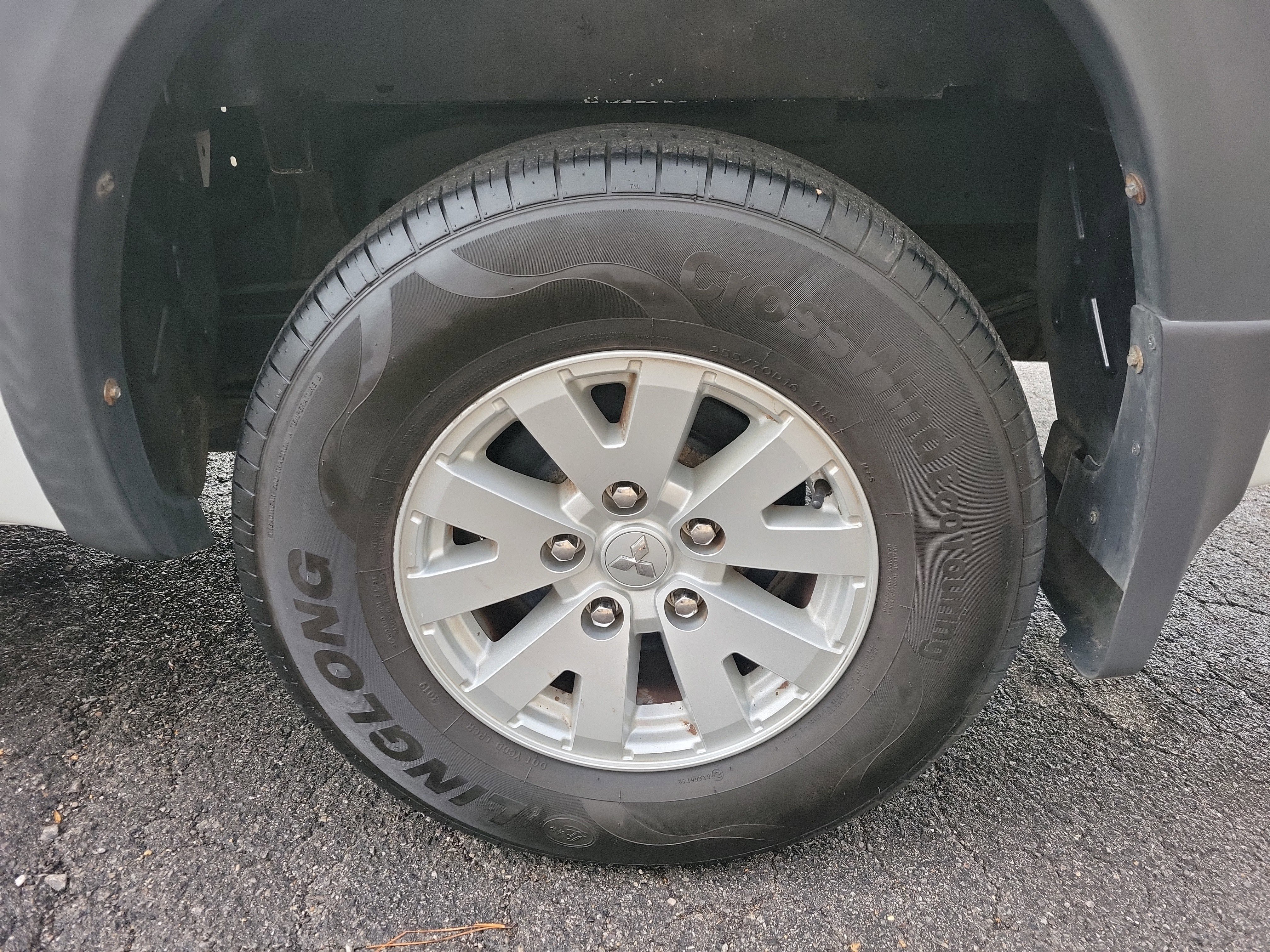 Used 2006 Mitsubishi Raider DuroCross image 19