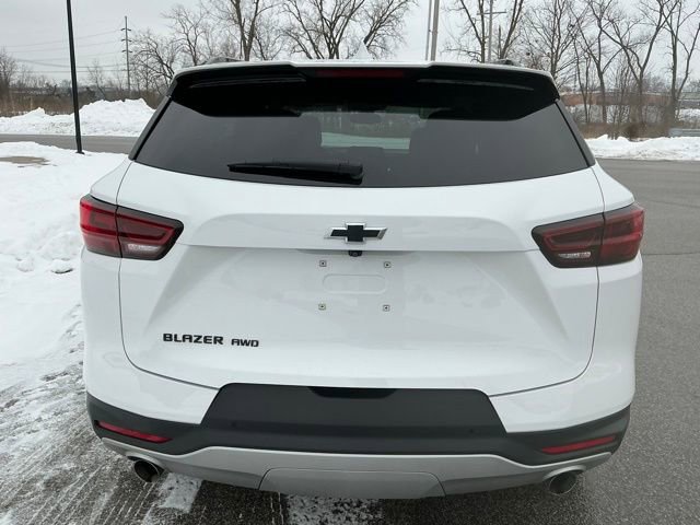 Used 2024 Chevrolet Blazer LT w/ Midnight/Sport Edition image 10