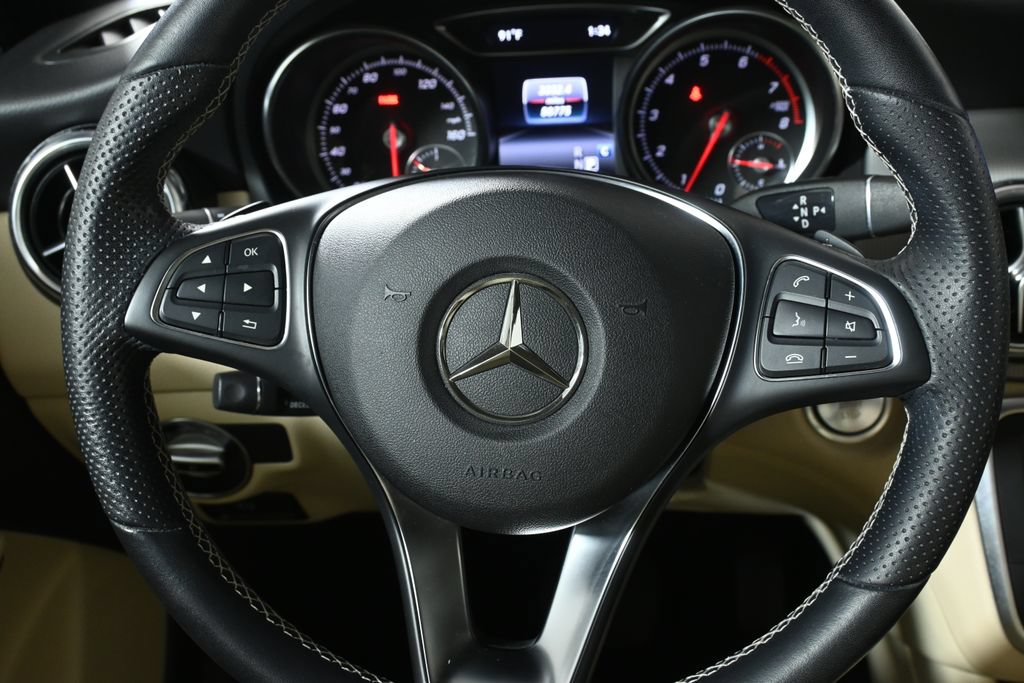 Used 2019 Mercedes-Benz GLA 250 4MATIC image 19