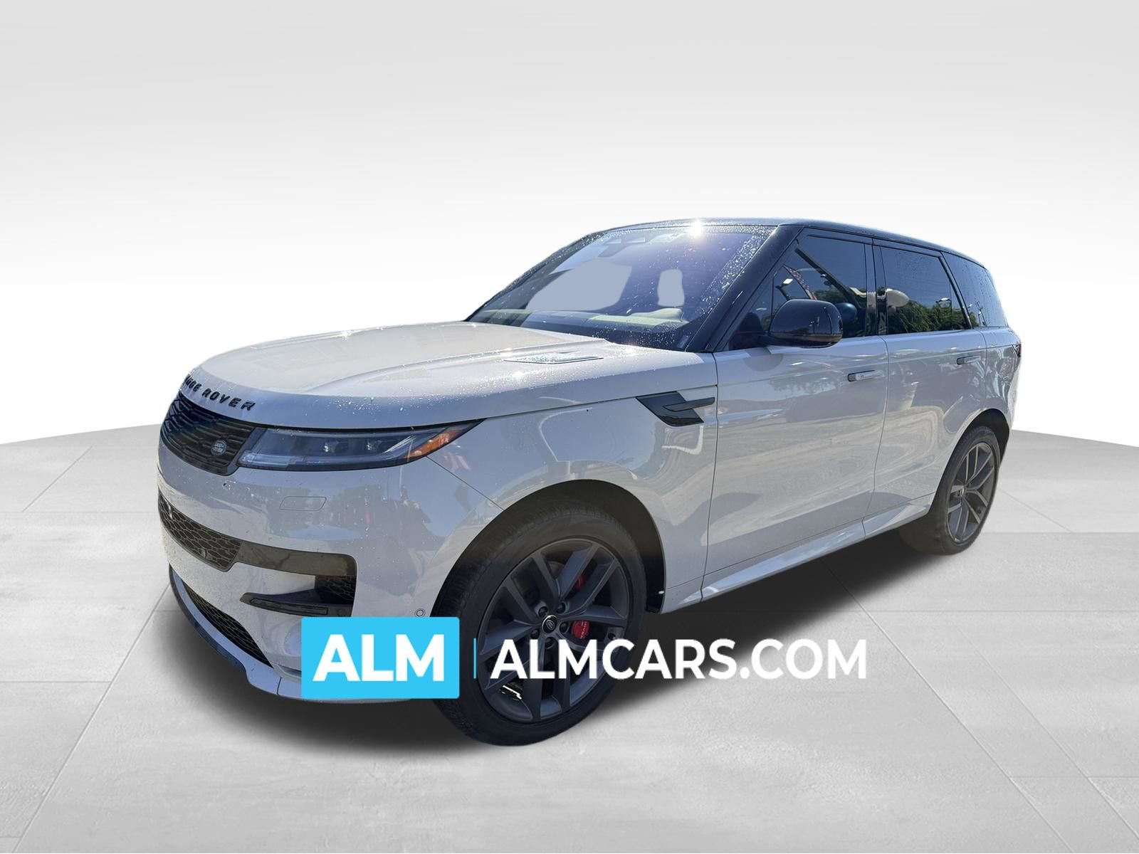 Used 2023 Land Rover Range Rover Sport SE Dynamic image 1