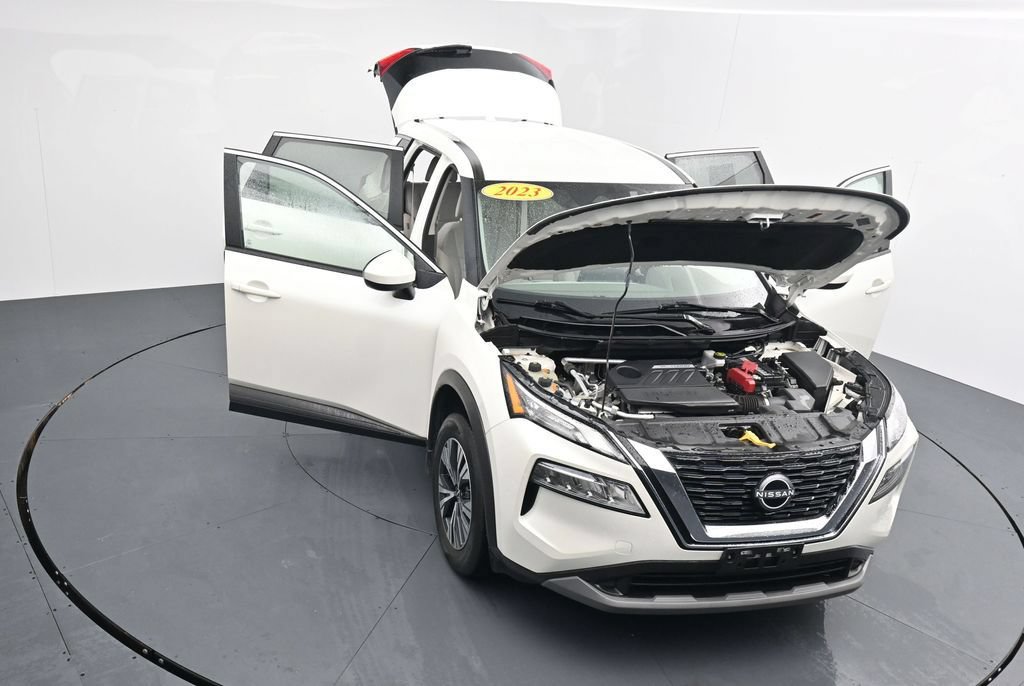 Used 2023 Nissan Rogue SV AWD/4WD image 35