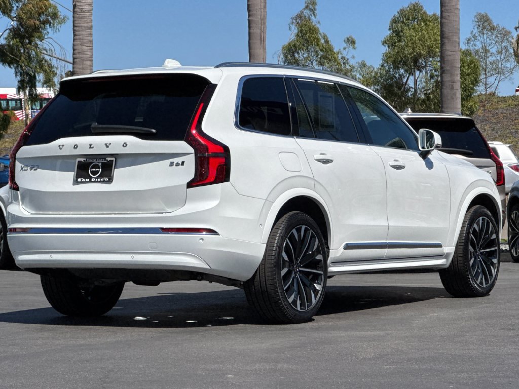 Certified 2026 Volvo XC90 B6 Plus AWD/4WD image 5
