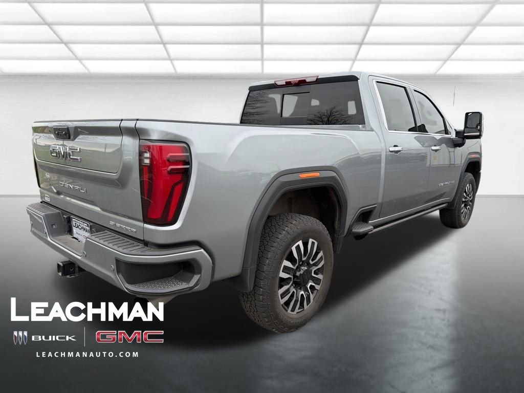 Certified 2025 GMC Sierra 2500 Denali Ultimate w/ Max Trailering Package image 3