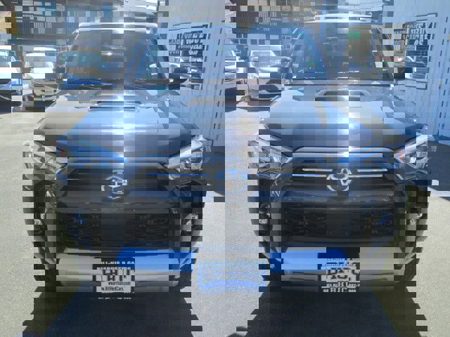 Used 2024 Toyota 4Runner TRD Off-Road image 2