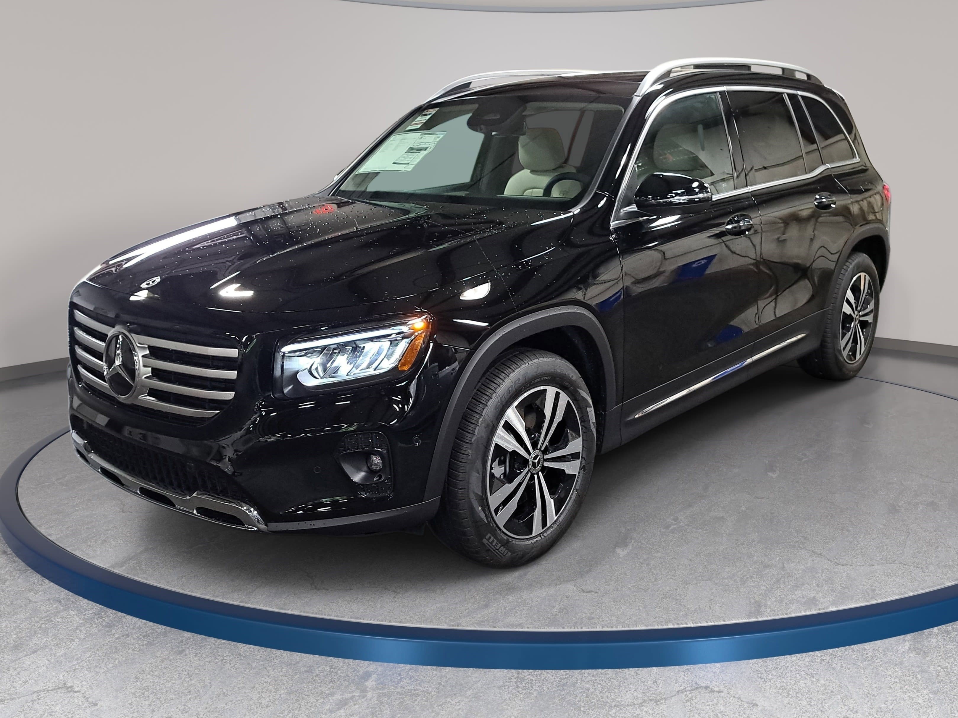 New 2026 Mercedes-Benz GLB 250 video 1