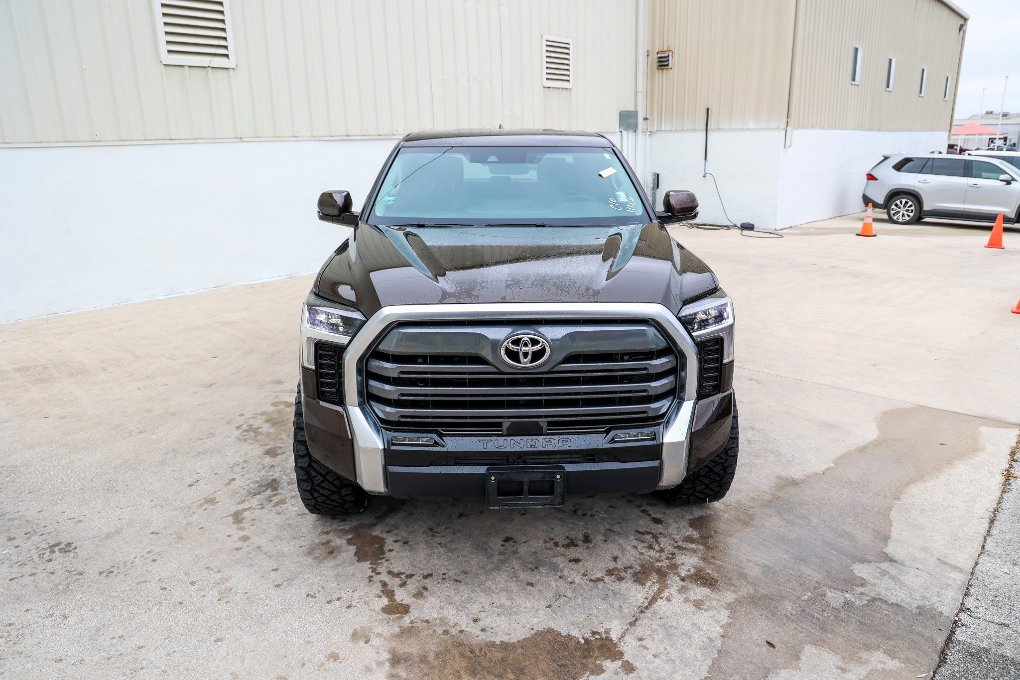 Used 2024 Toyota Tundra Limited image 5