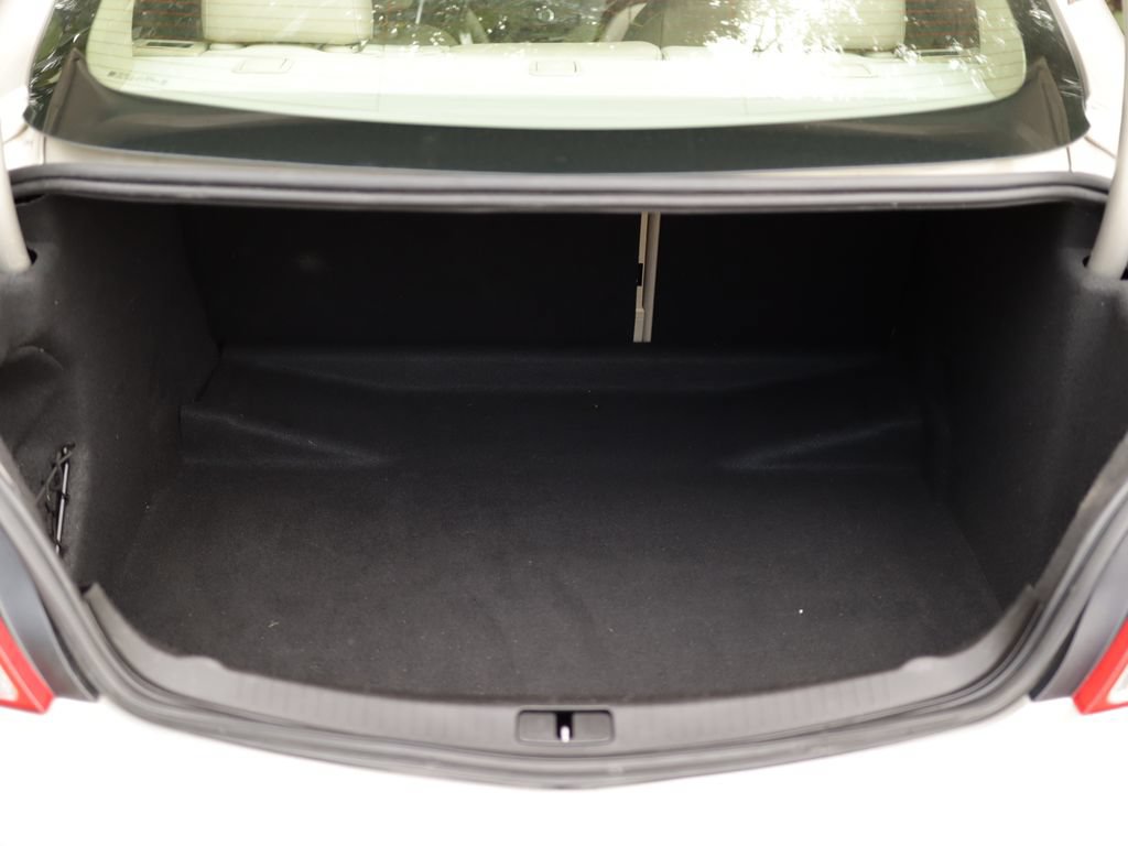Used 2012 Buick Regal Leather FWD image 22