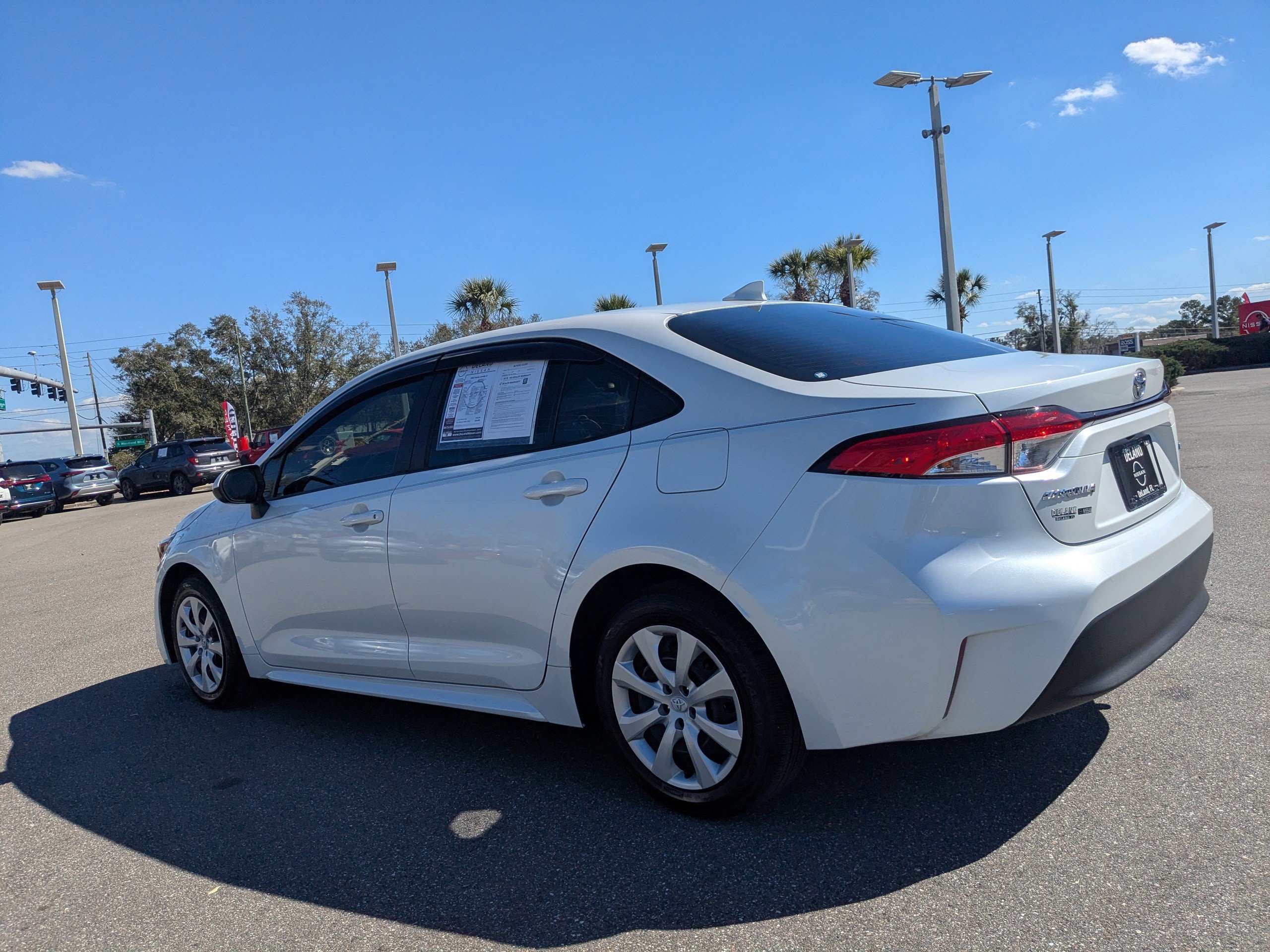 Used 2023 Toyota Corolla LE image 6
