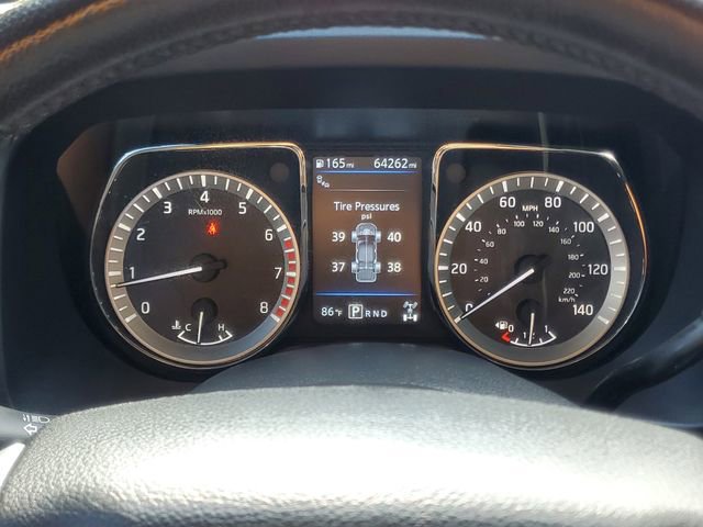 Used 2019 Nissan Titan SL w/ Midnight Edition AWD/4WD image 22